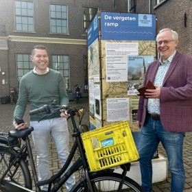 Fiets 2,5 onder water!